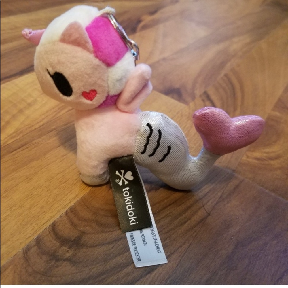Tokidoki plushies pink and white